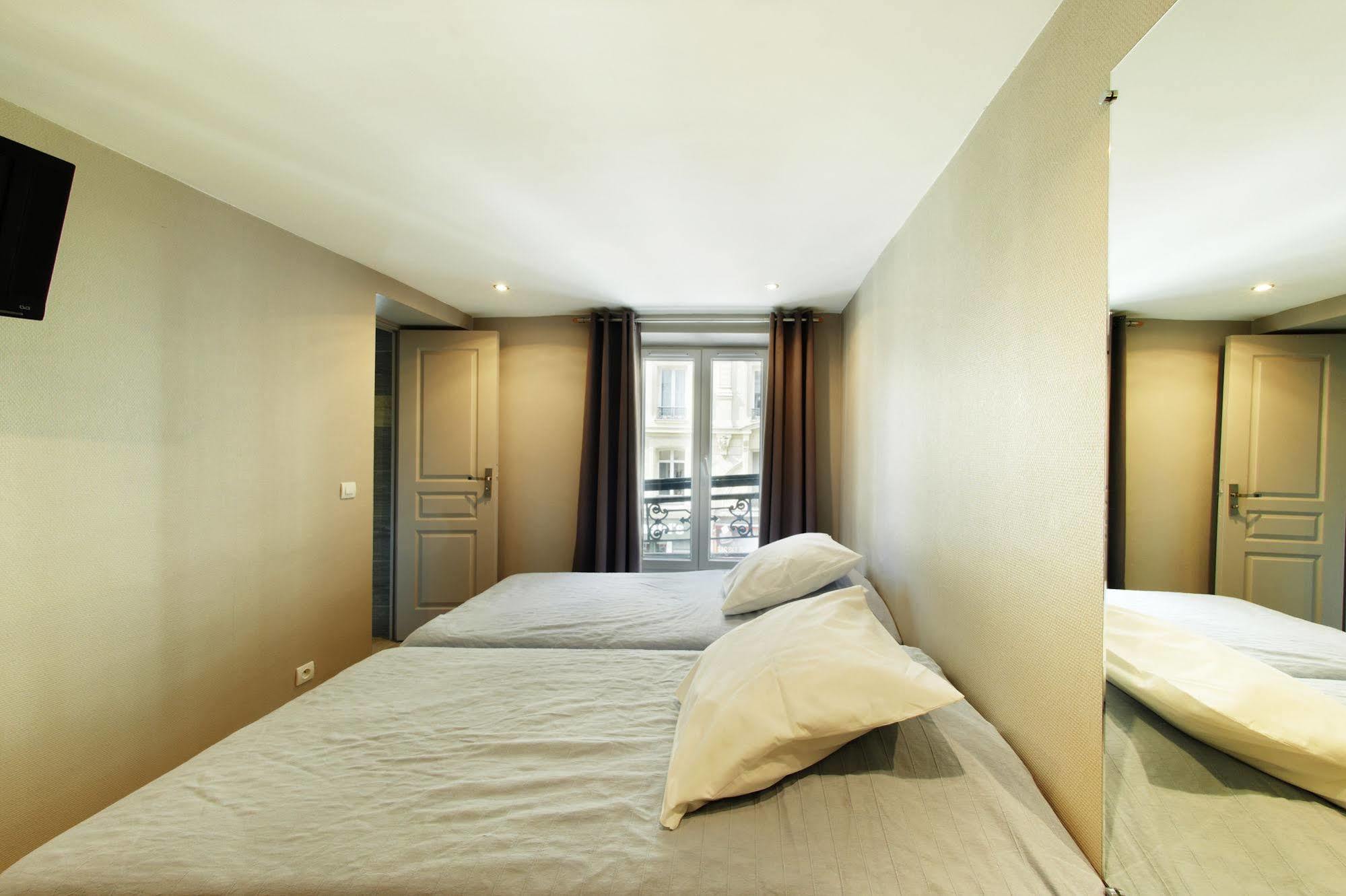 Hotel Montmartre Clignancourt Paris Luaran gambar
